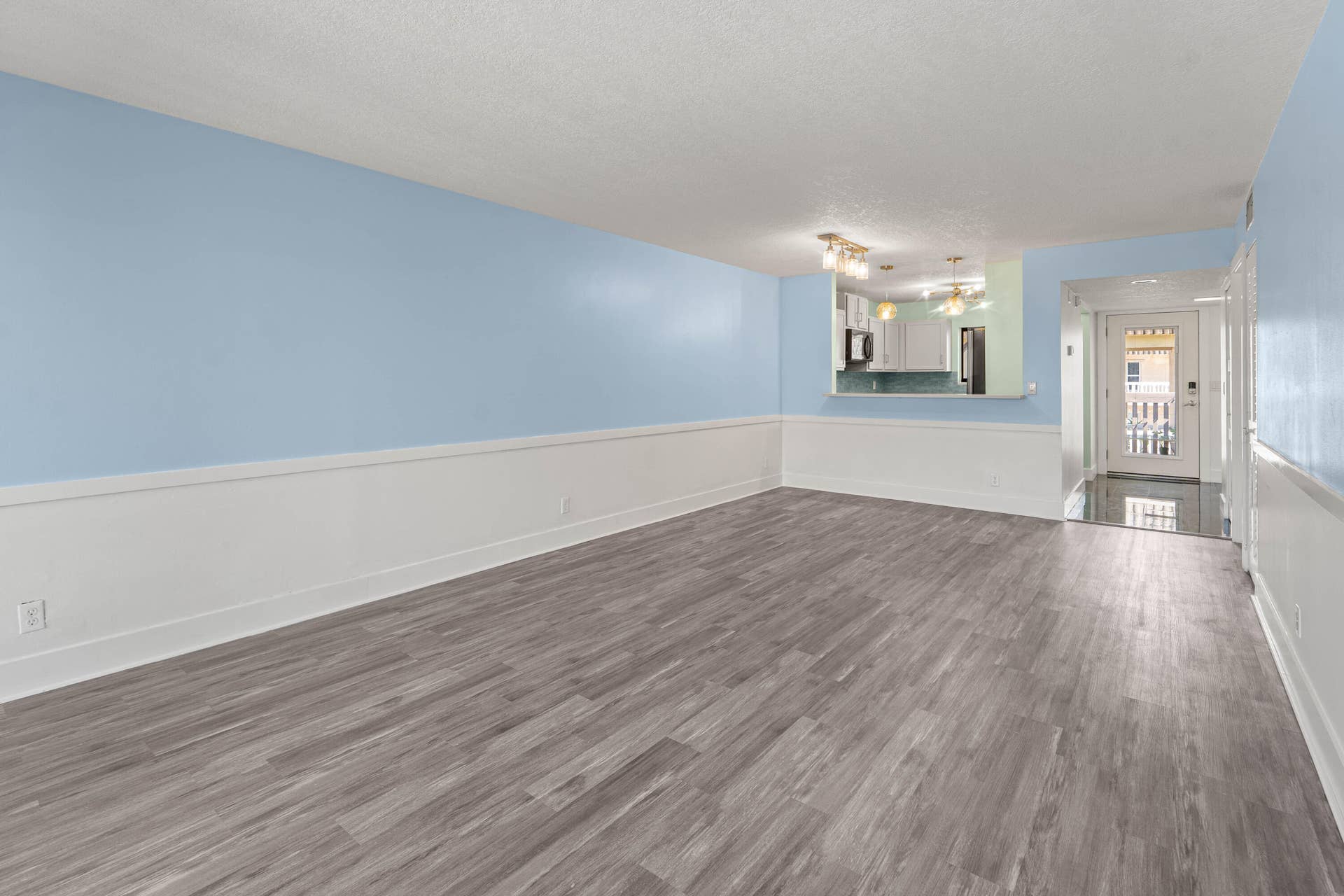 412 Southwind Drive, #B2, North Palm Beach, FL 33408 Living