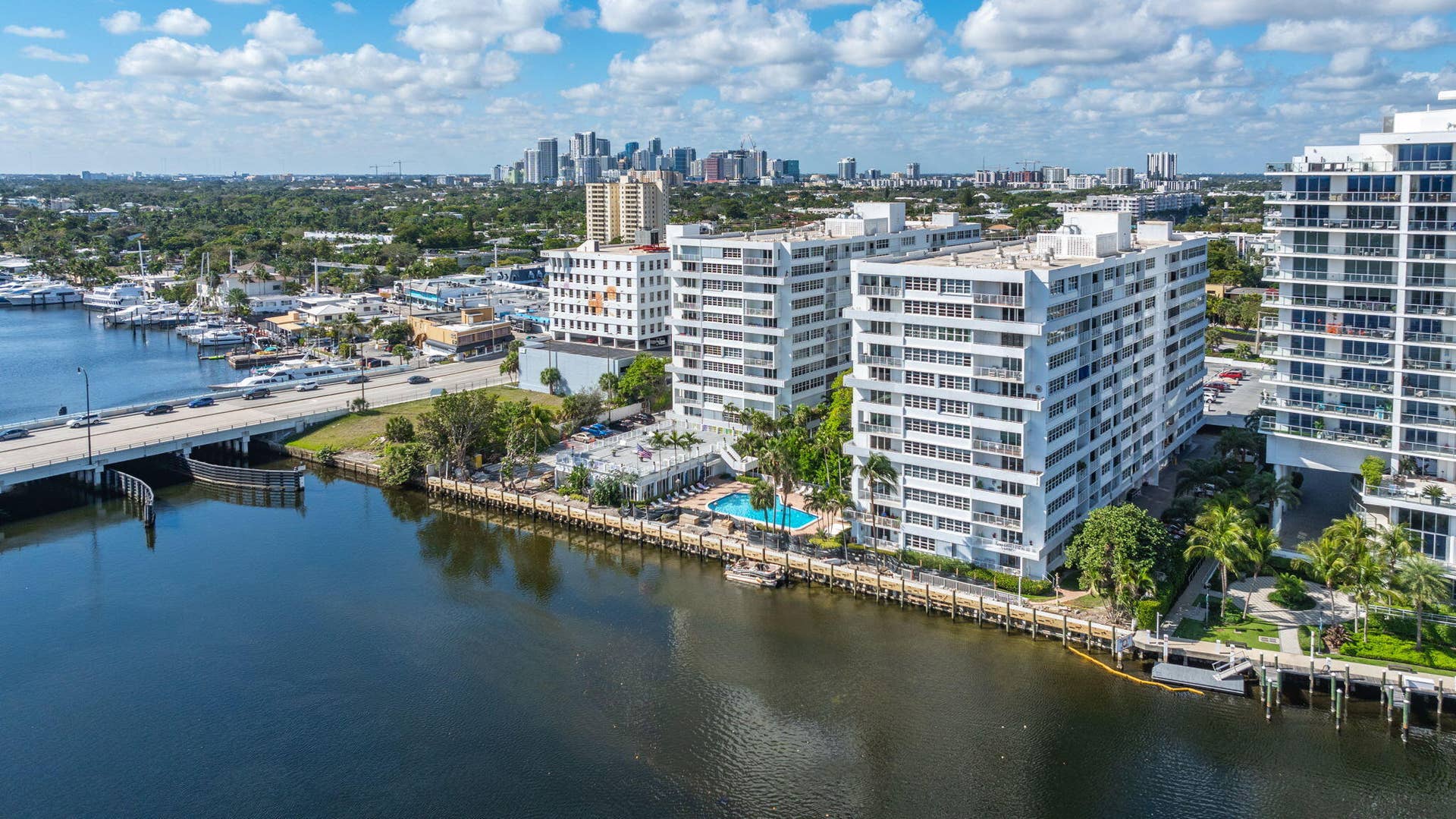 1170 N Federal Highway, #305, Fort Lauderdale, FL 33304 40 - 1170 N Federal Hwy 305