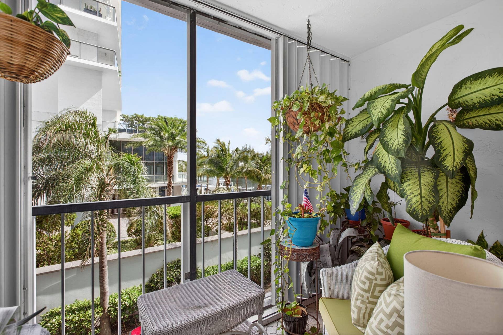 1170 N Federal Highway, #305, Fort Lauderdale, FL 33304 22 - 1170 N Federal Hwy 305