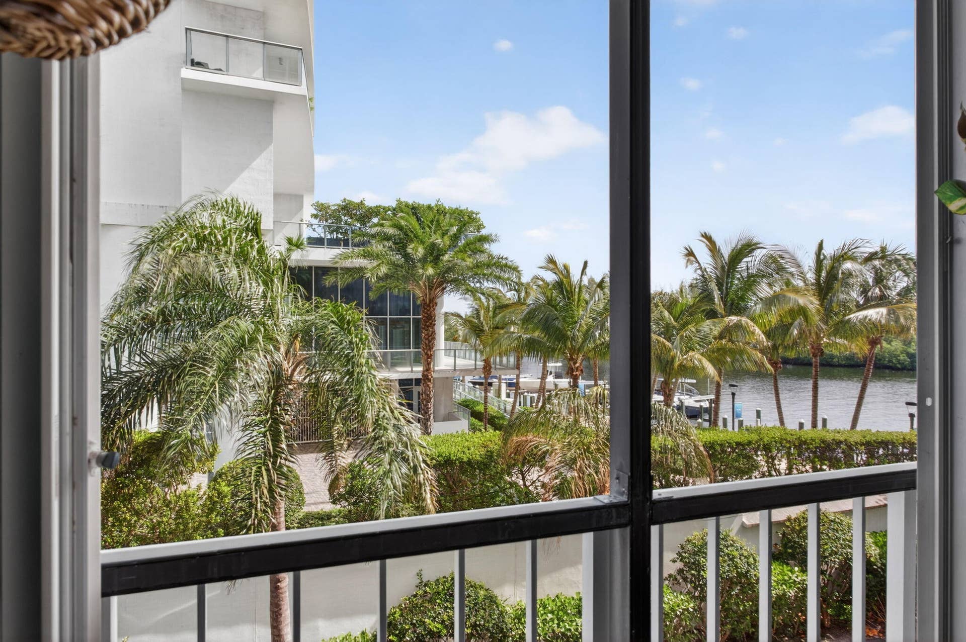 1170 N Federal Highway, #305, Fort Lauderdale, FL 33304 23 - 1170 N Federal Hwy 305
