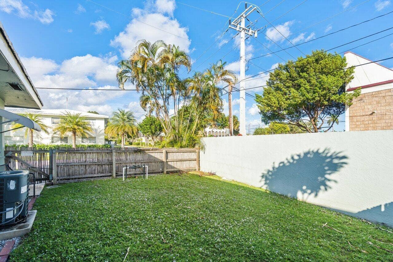 262 SE 9th Avenue, #1-4, Deerfield Beach, FL 33441 B