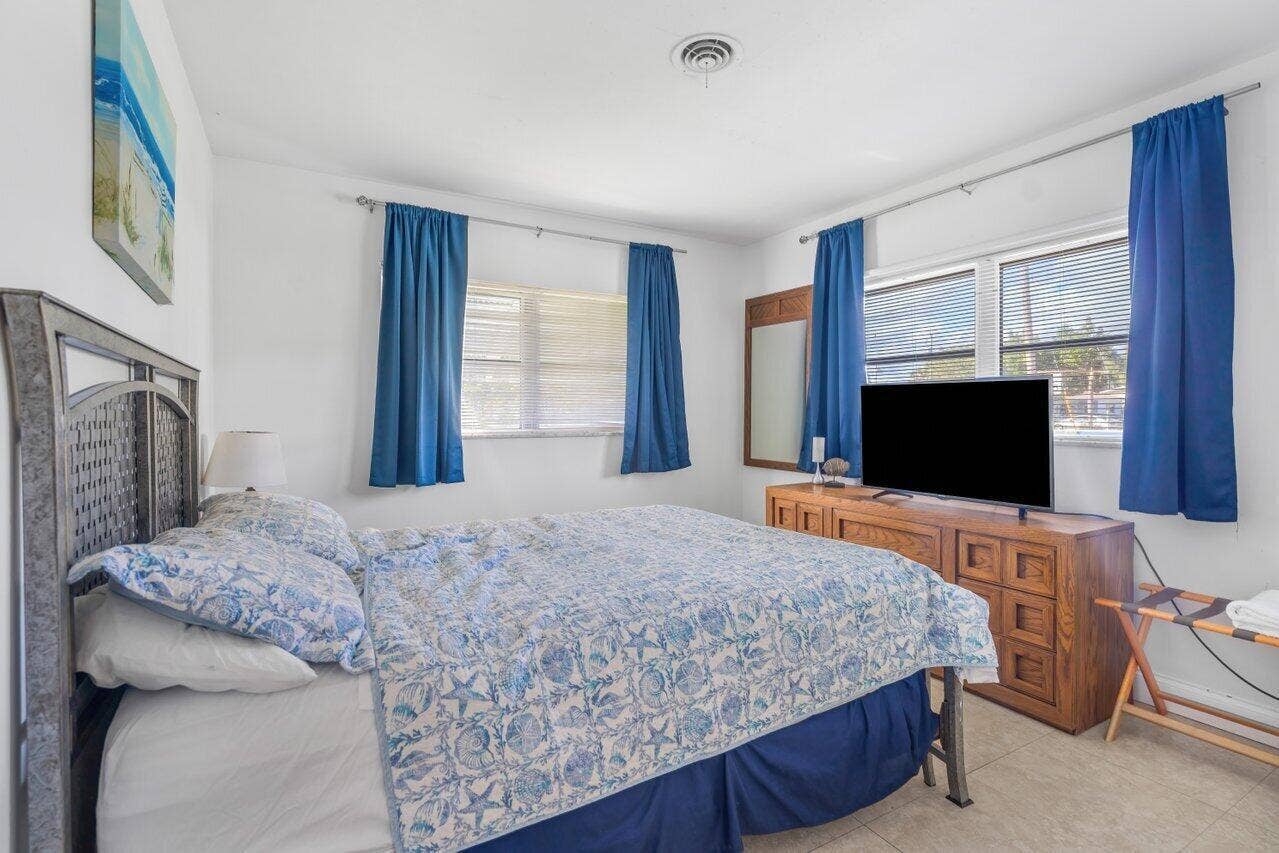 262 SE 9th Avenue, #1-4, Deerfield Beach, FL 33441 A