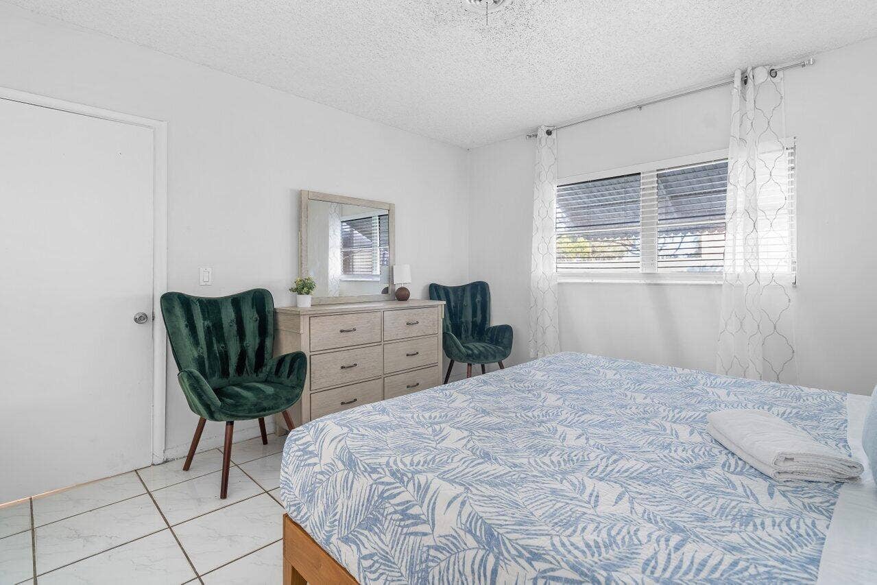 262 SE 9th Avenue, #1-4, Deerfield Beach, FL 33441 043-262Southeast9thAvenue-DeerfieldBeach