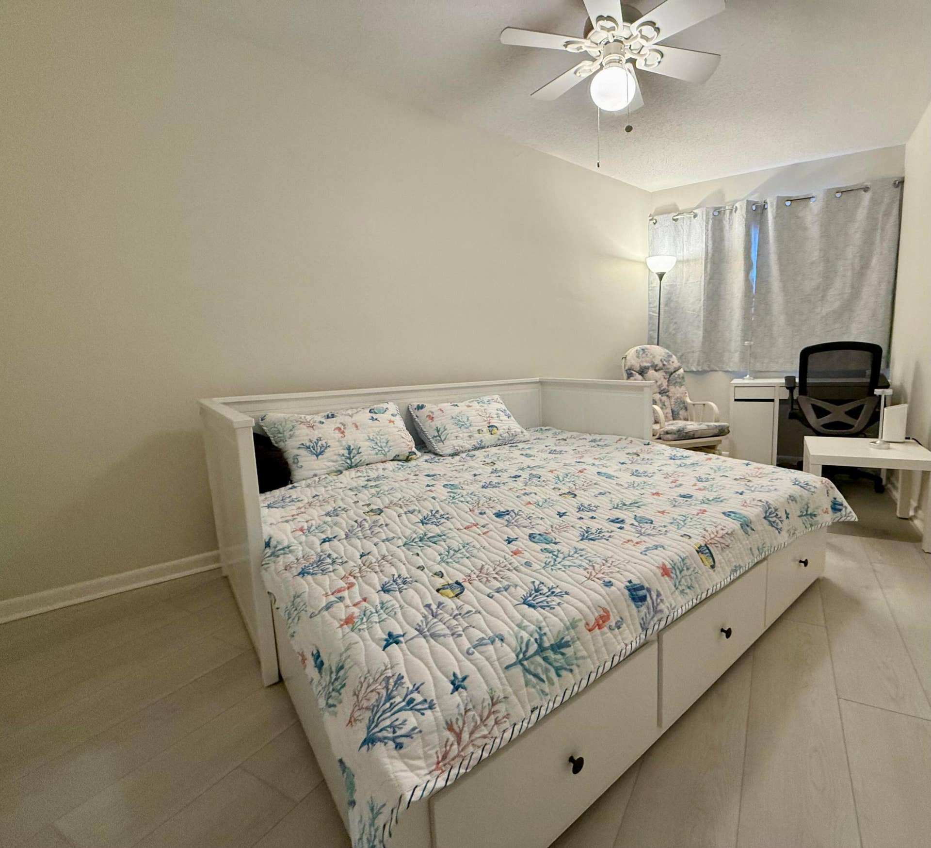 50 Celestial Way, #305, Juno Beach, FL 33408 Trundle Bed Pulled out to queen