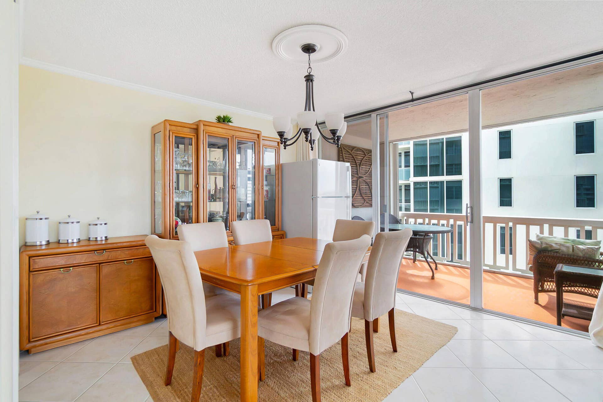 3570 S Ocean Boulevard, #610, South Palm Beach, FL 33480 Dining room