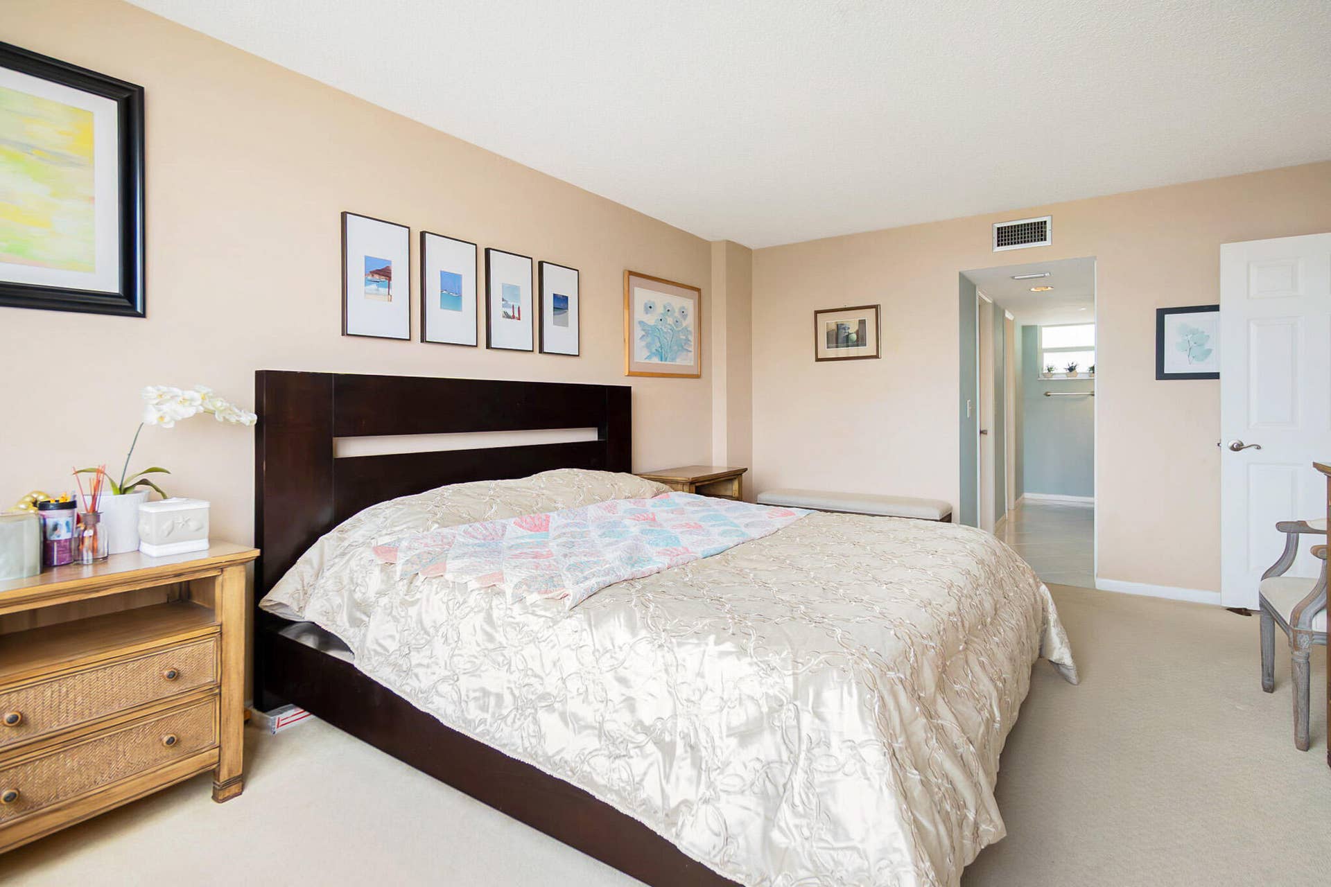 3570 S Ocean Boulevard, #610, South Palm Beach, FL 33480 Master room