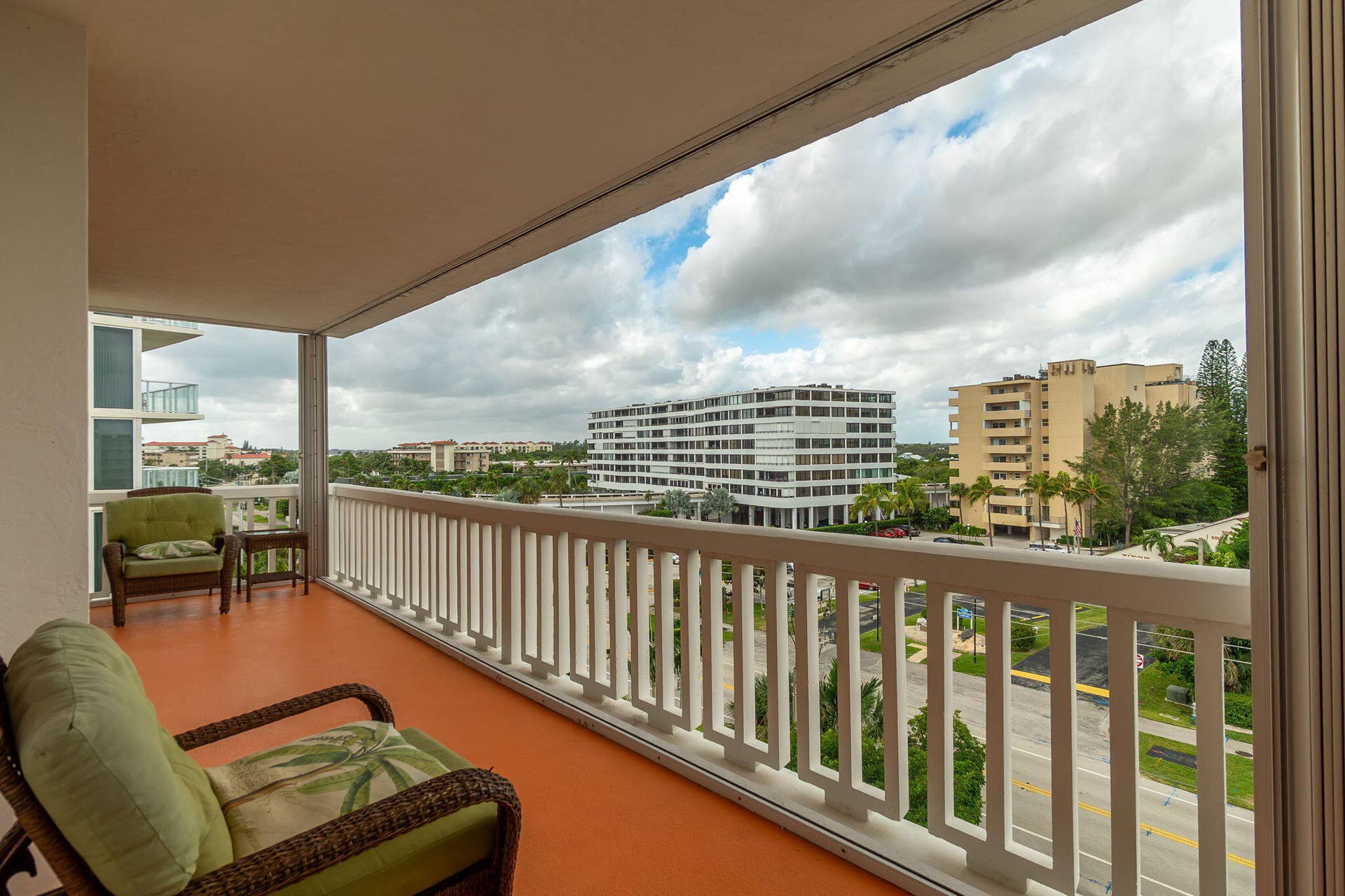 3570 S Ocean Boulevard, #610, South Palm Beach, FL 33480 Panoramic west-facing balcony view