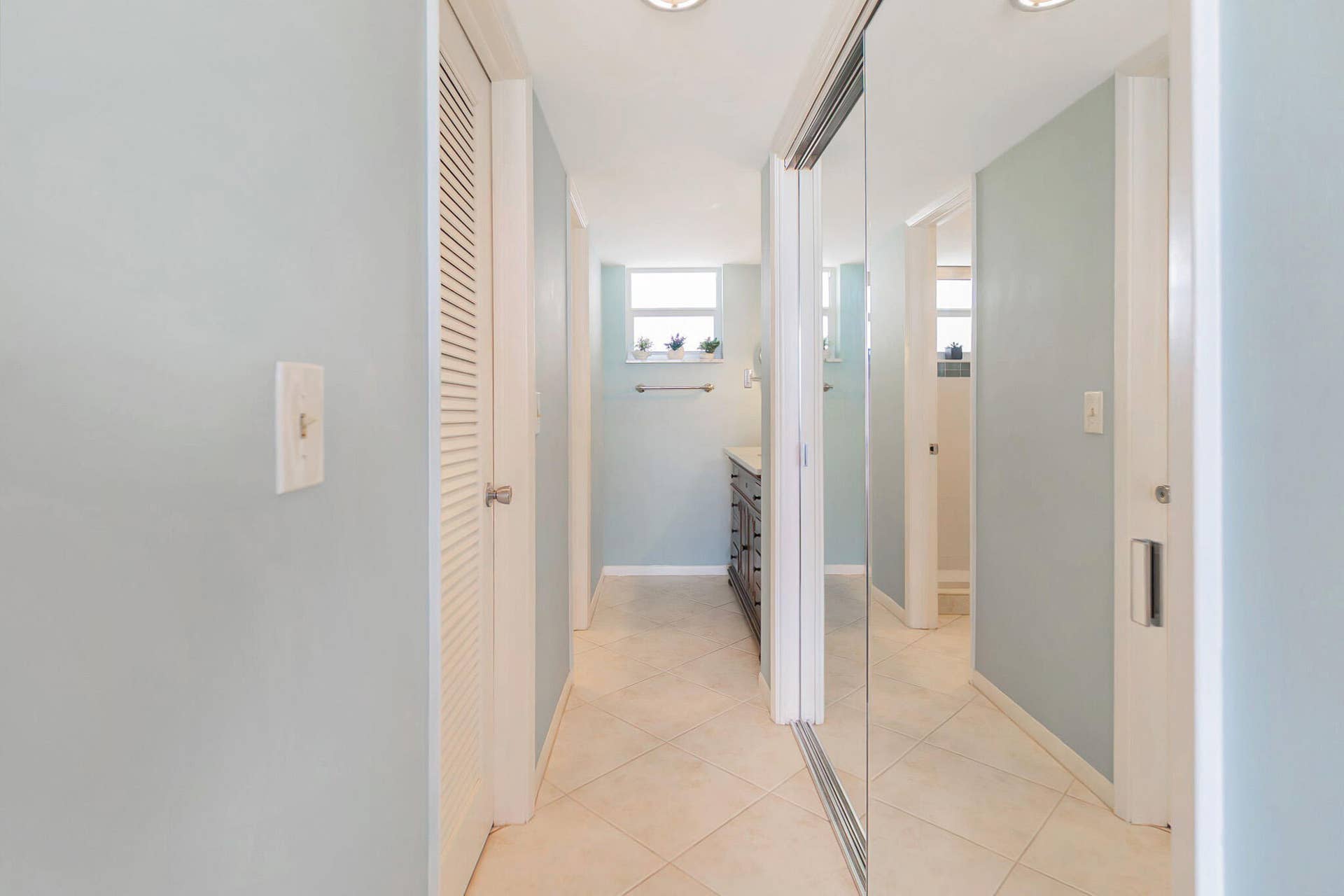 3570 S Ocean Boulevard, #610, South Palm Beach, FL 33480 His & Her closet