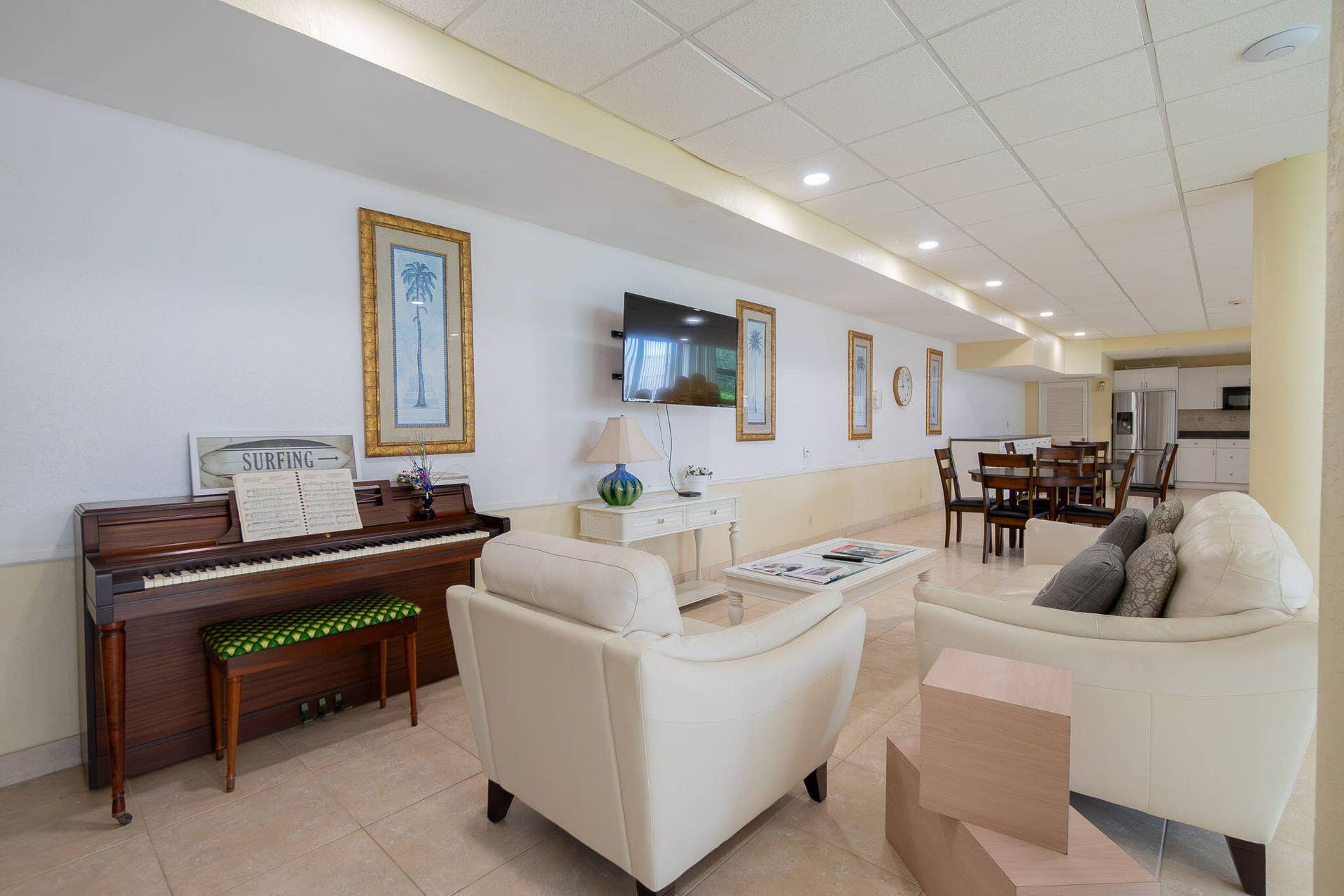 3570 S Ocean Boulevard, #610, South Palm Beach, FL 33480 Community room