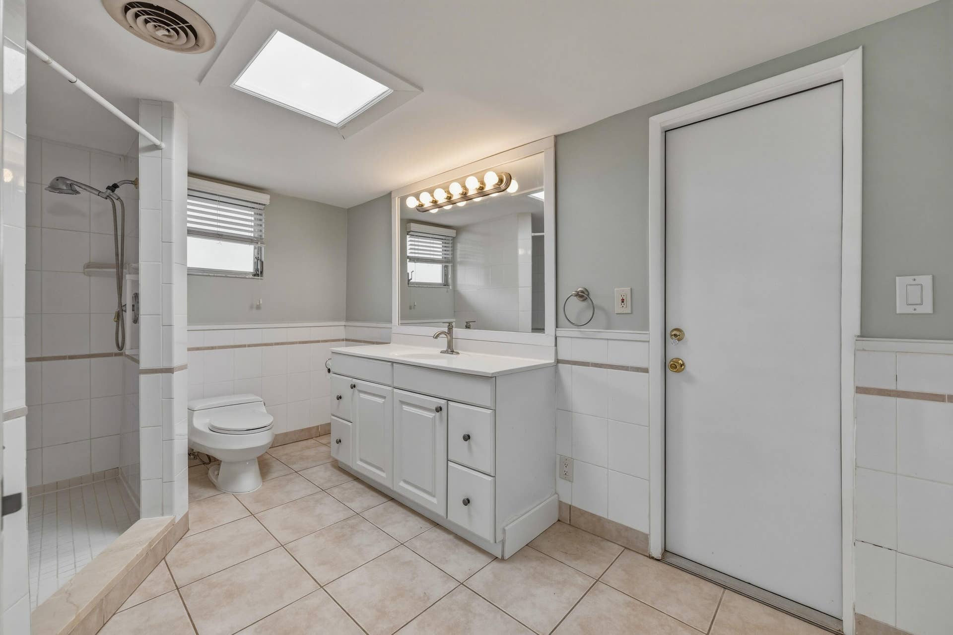284 Allenwood Drive, Lauderdale By The Sea, FL 33308 AN6A0046