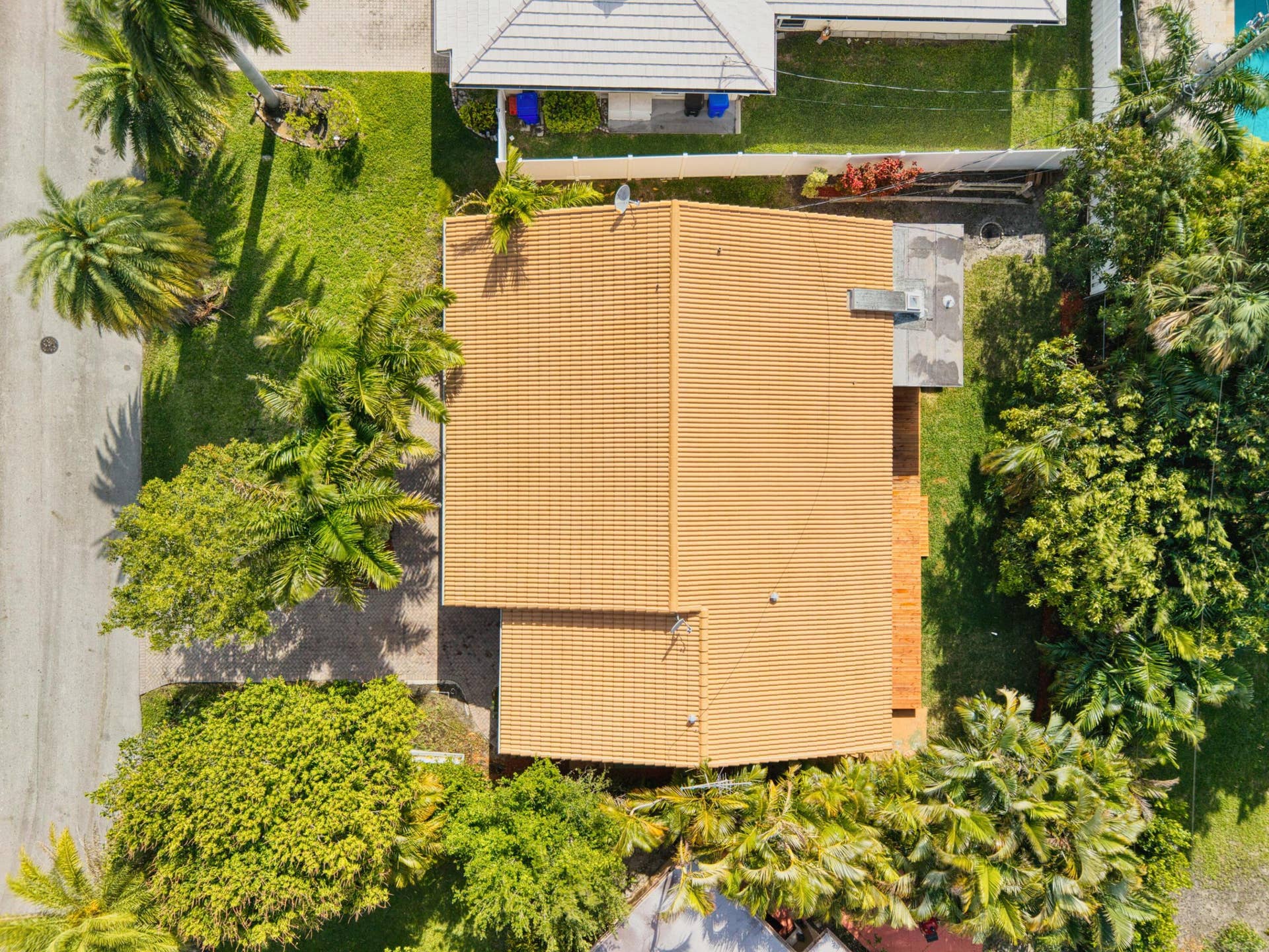 284 Allenwood Drive, Lauderdale By The Sea, FL 33308 DJI_20260410100055_0016_D_hdr