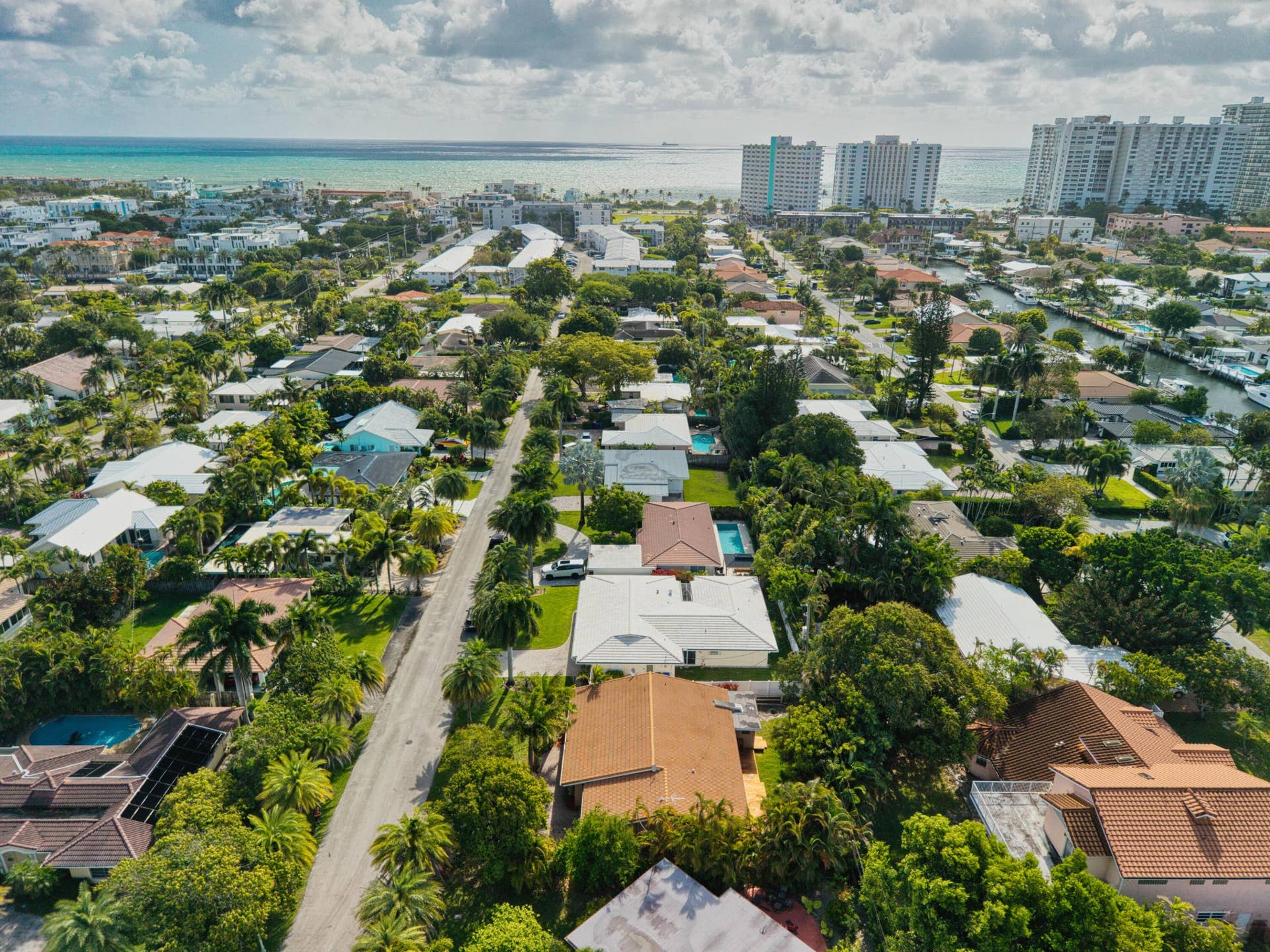 284 Allenwood Drive, Lauderdale By The Sea, FL 33308 DJI_20260410100142_0026_D_hdr