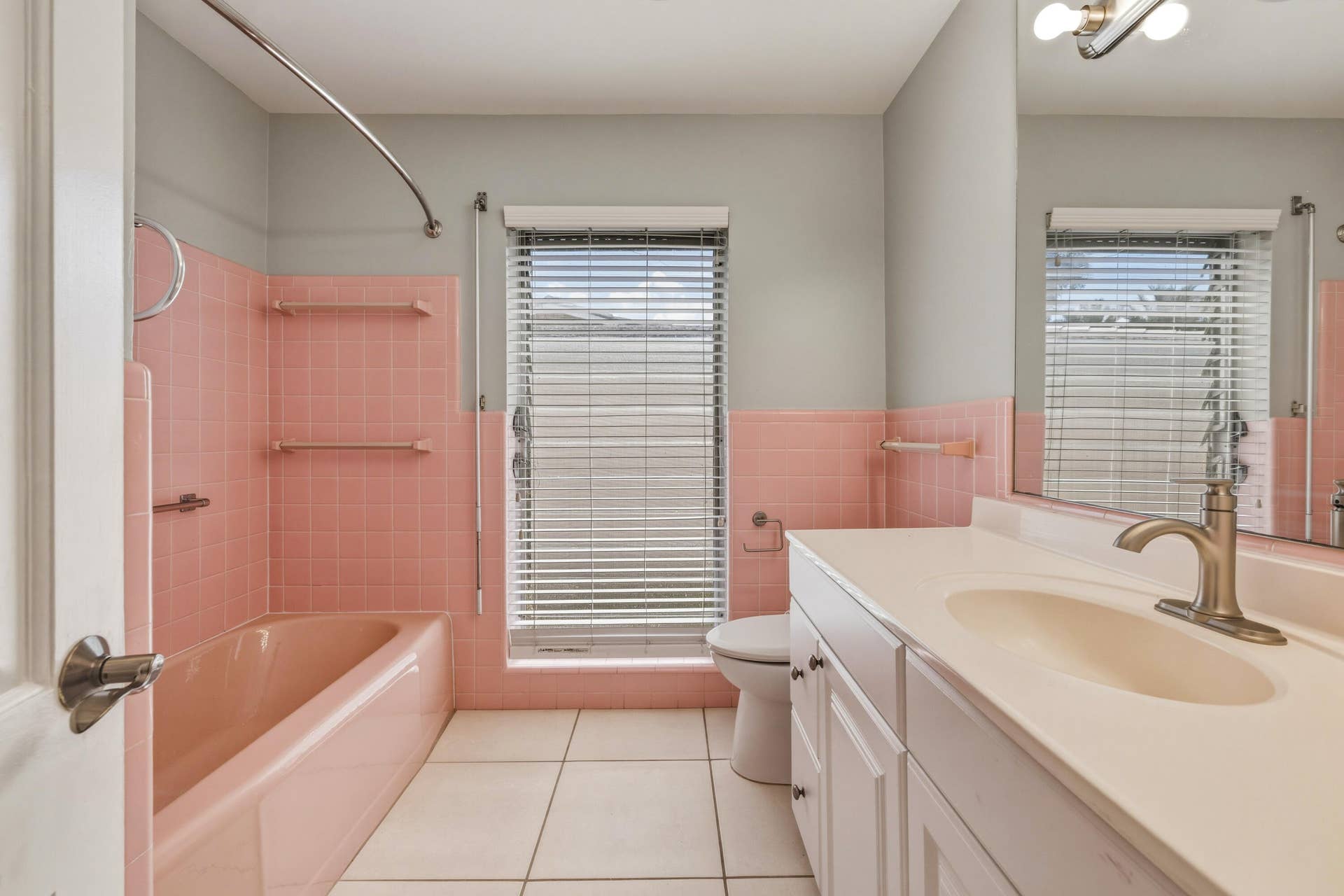 284 Allenwood Drive, Lauderdale By The Sea, FL 33308 AN6A0036