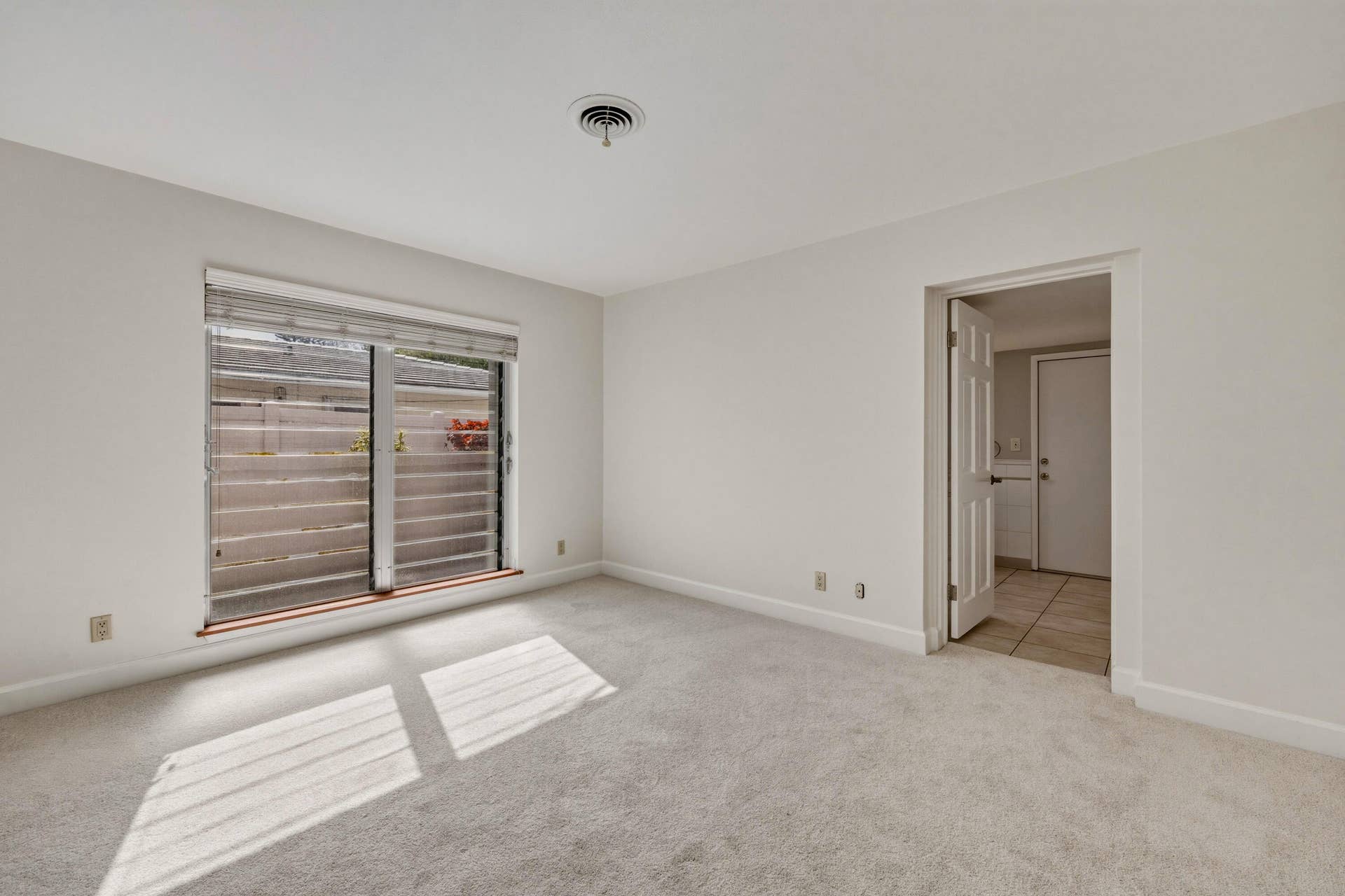 284 Allenwood Drive, Lauderdale By The Sea, FL 33308 AN6A0041
