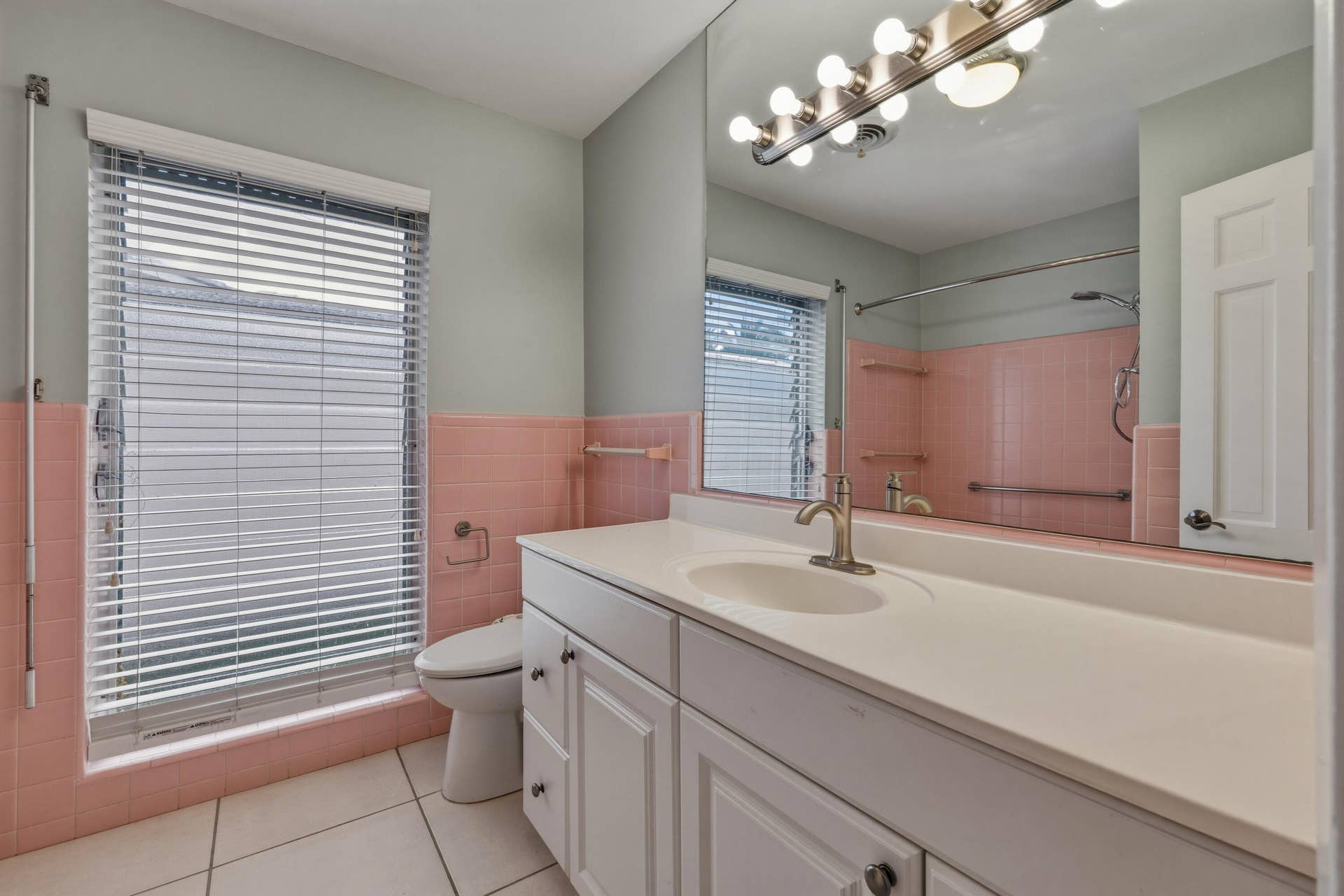 284 Allenwood Drive, Lauderdale By The Sea, FL 33308 AN6A0031