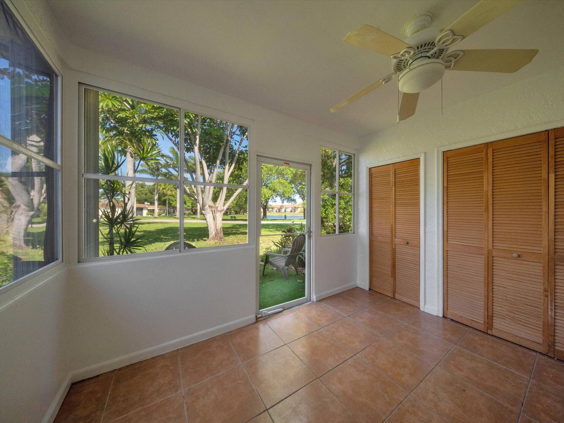 417 SW Natura Avenue, #B, Deerfield Beach, FL 33441 19-DSC7368