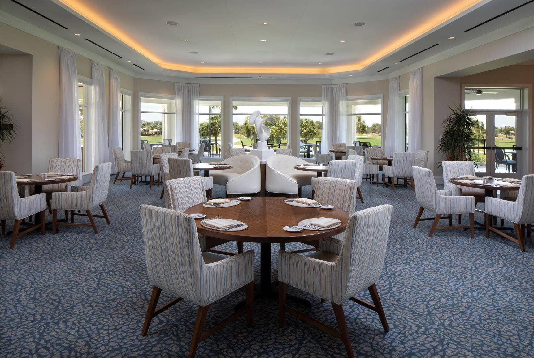 111 Caballo Lane, Jupiter, Jupiter, FL 33458 Loxahatchee Club Dining Room