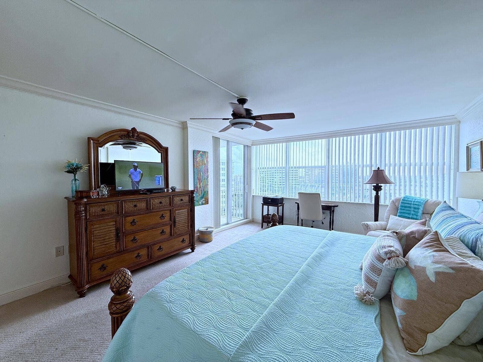 3546 S Ocean Boulevard, #710, South Palm Beach, FL 33480 IMG_7956