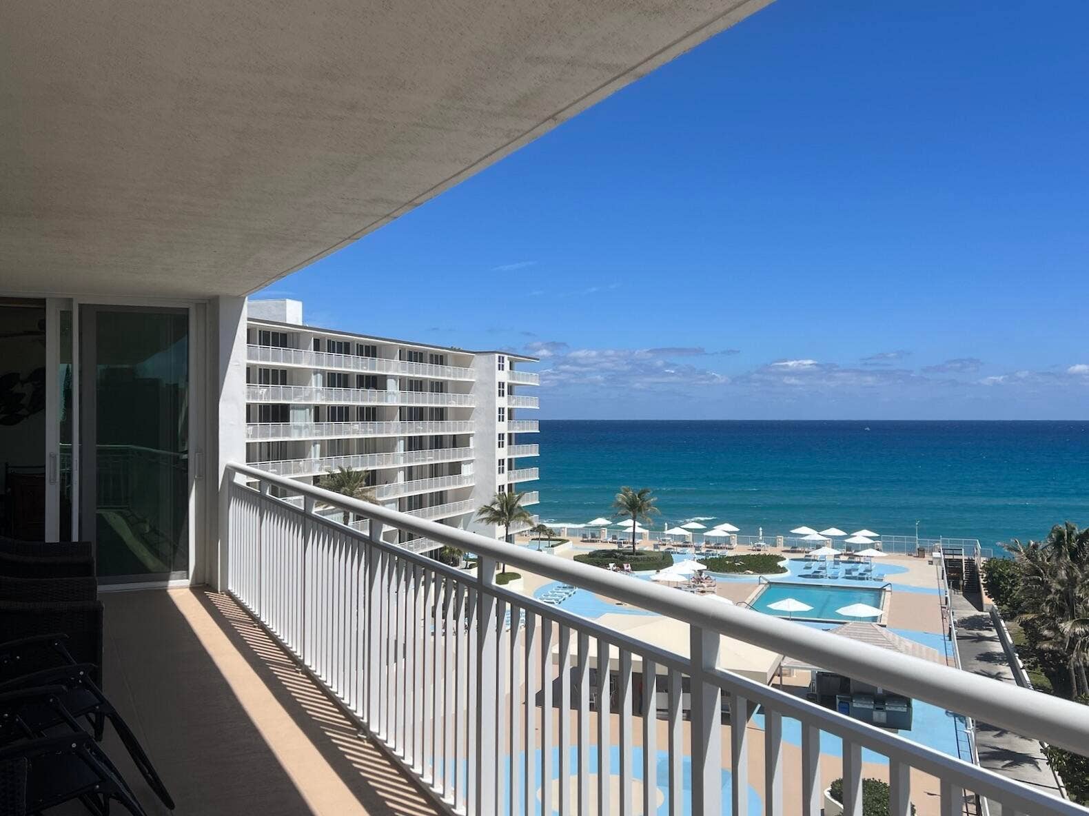 3546 S Ocean Boulevard, #710, South Palm Beach, FL 33480 IMG_2268 2