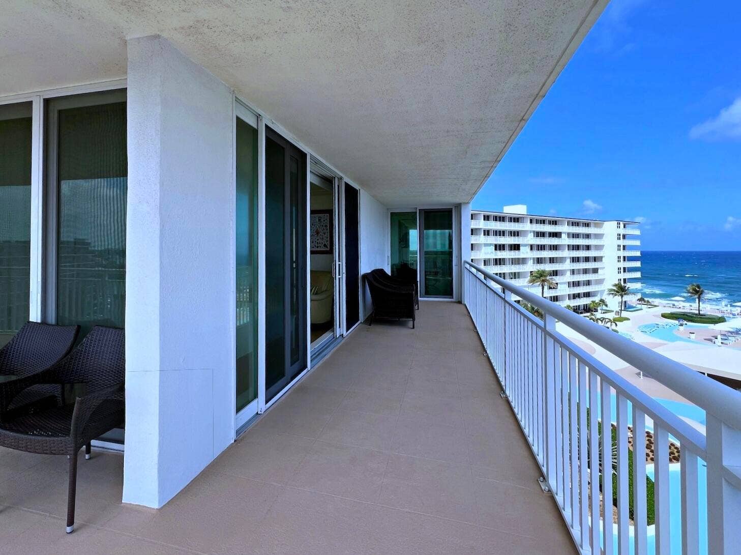 3546 S Ocean Boulevard, #710, South Palm Beach, FL 33480 IMG_2479