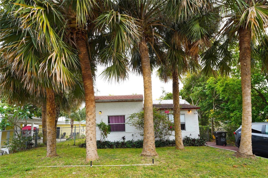 Property photo for 624 51st Street, West Palm Beach, FL