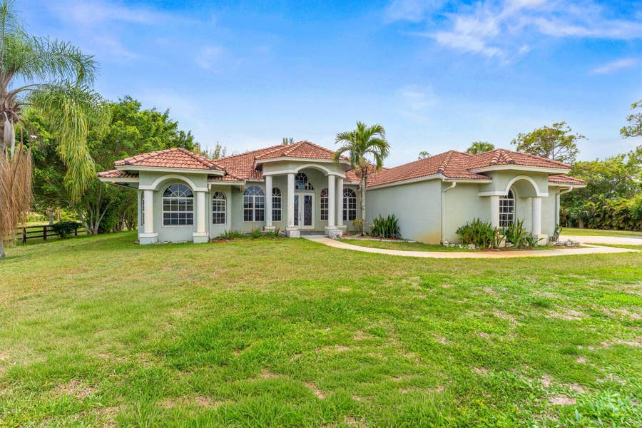 Property photo for 19482 Green Grove Court, Loxahatchee, FL