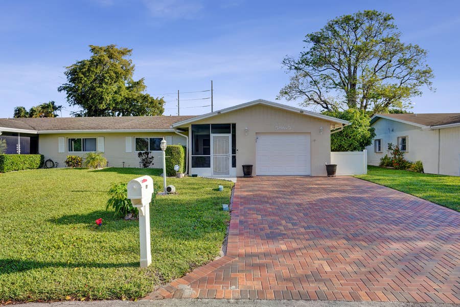 Property photo for 5965 Los Alamos Lane, Delray Beach, FL