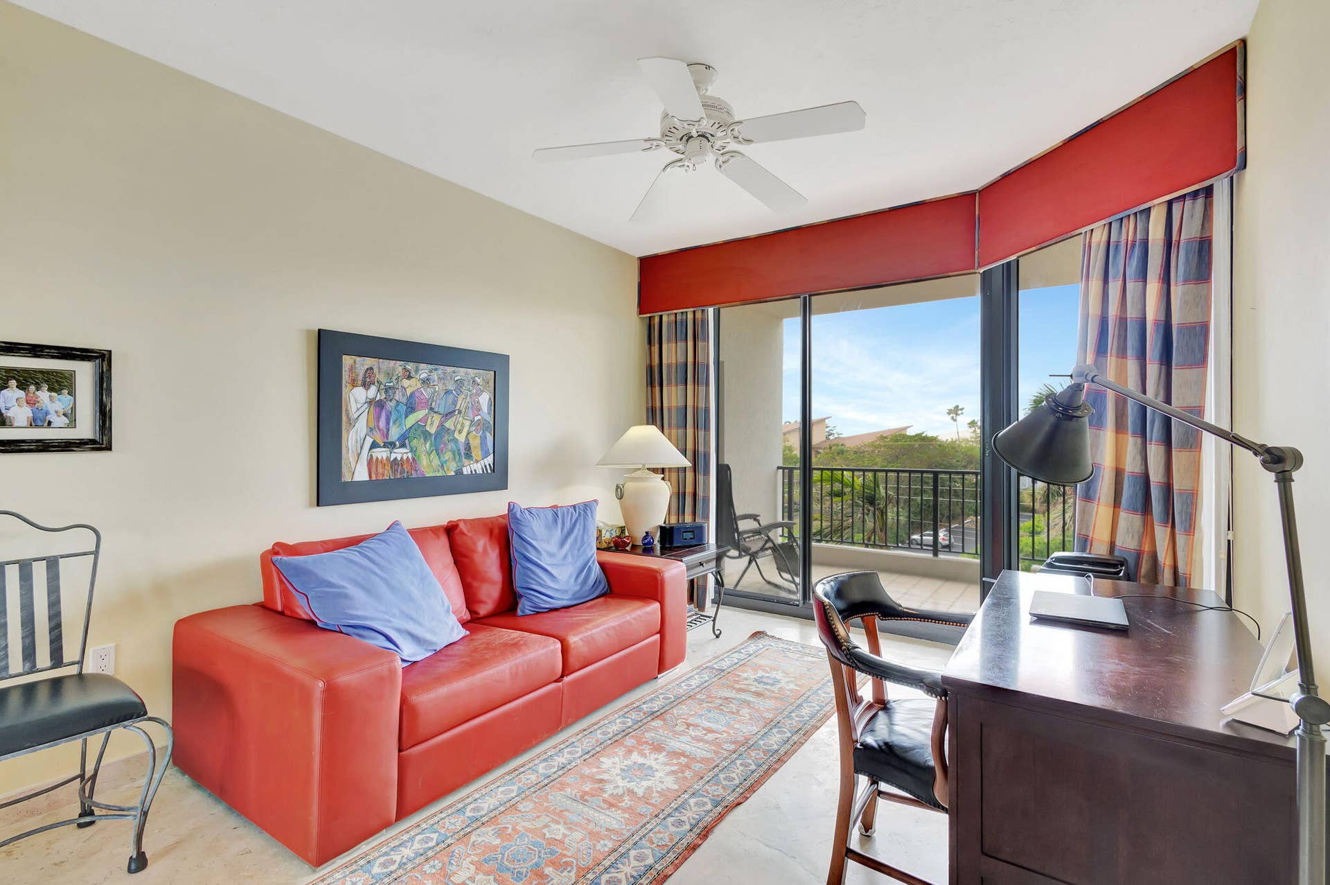 800 Ocean Drive, #404, Juno Beach, FL 33408 Office/3rd Bedroom