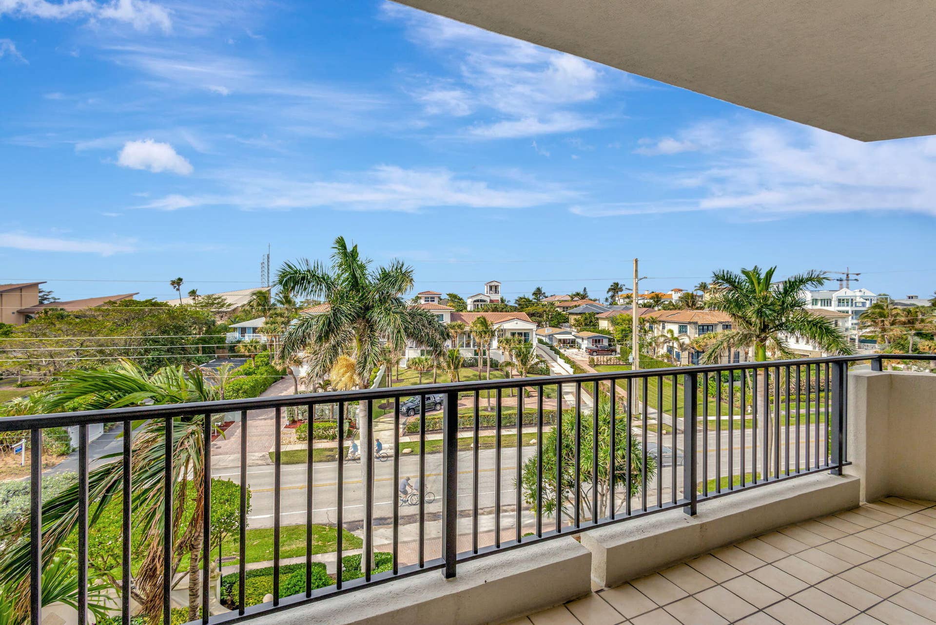 800 Ocean Drive, #404, Juno Beach, FL 33408 West Balcony