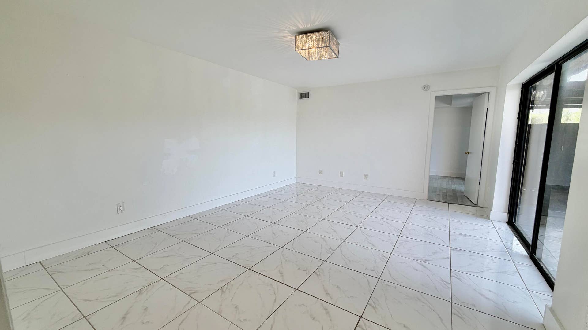 8365 Boca Rio Drive, Boca Raton, FL 33433 IMG_9123