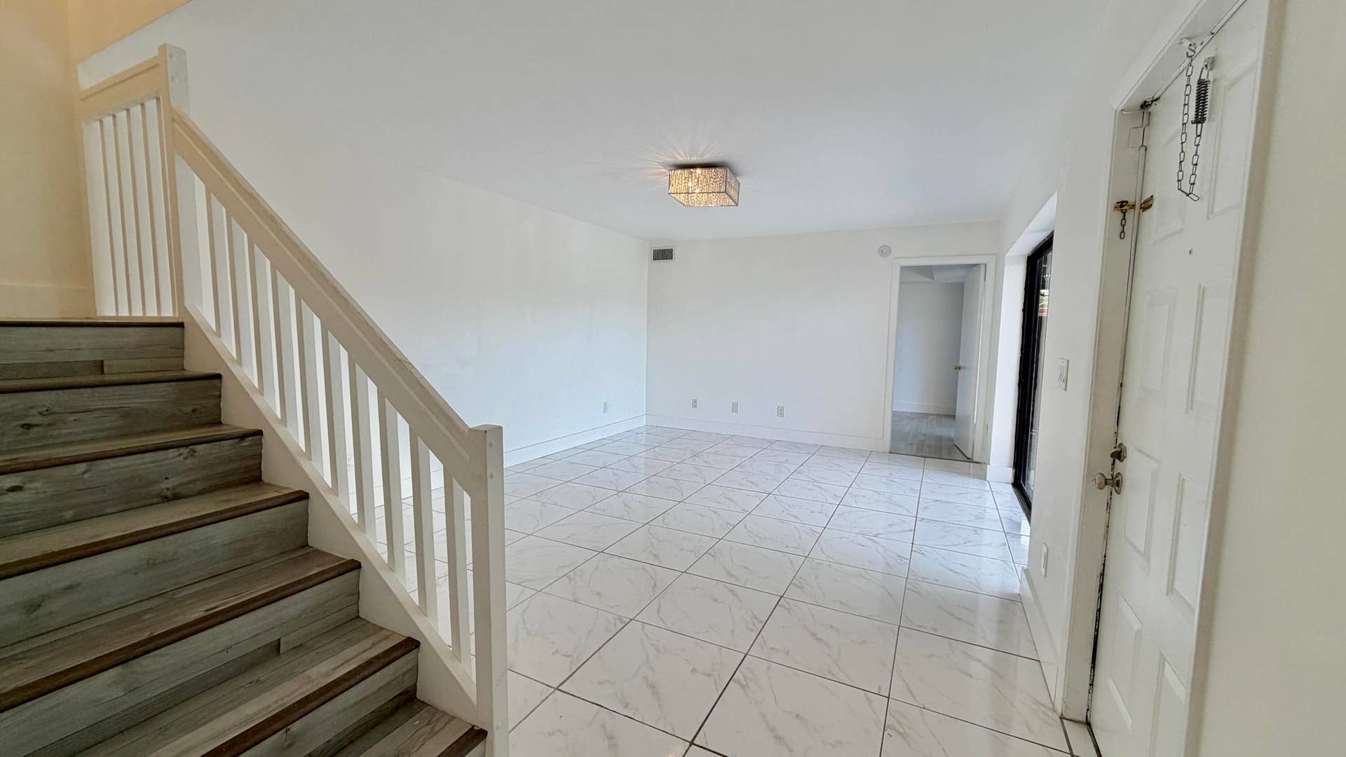 8365 Boca Rio Drive, Boca Raton, FL 33433 IMG_9142