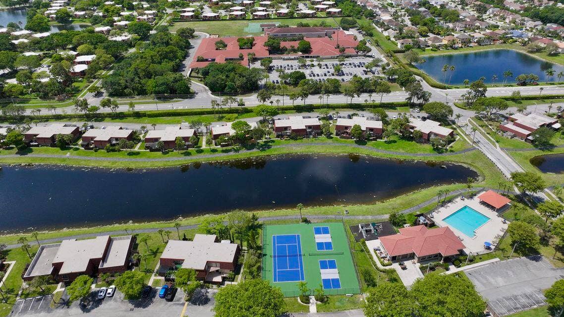 8365 Boca Rio Drive, Boca Raton, FL 33433 20250929171528904816000000-o