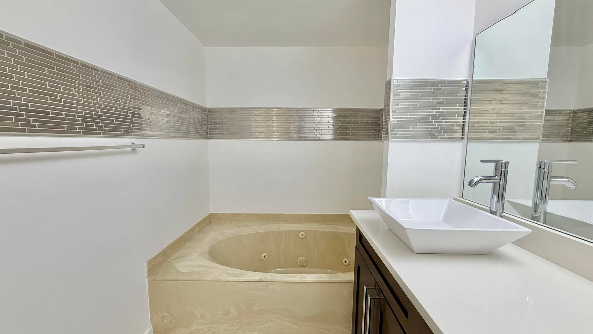 8365 Boca Rio Drive, Boca Raton, FL 33433 IMG_8262