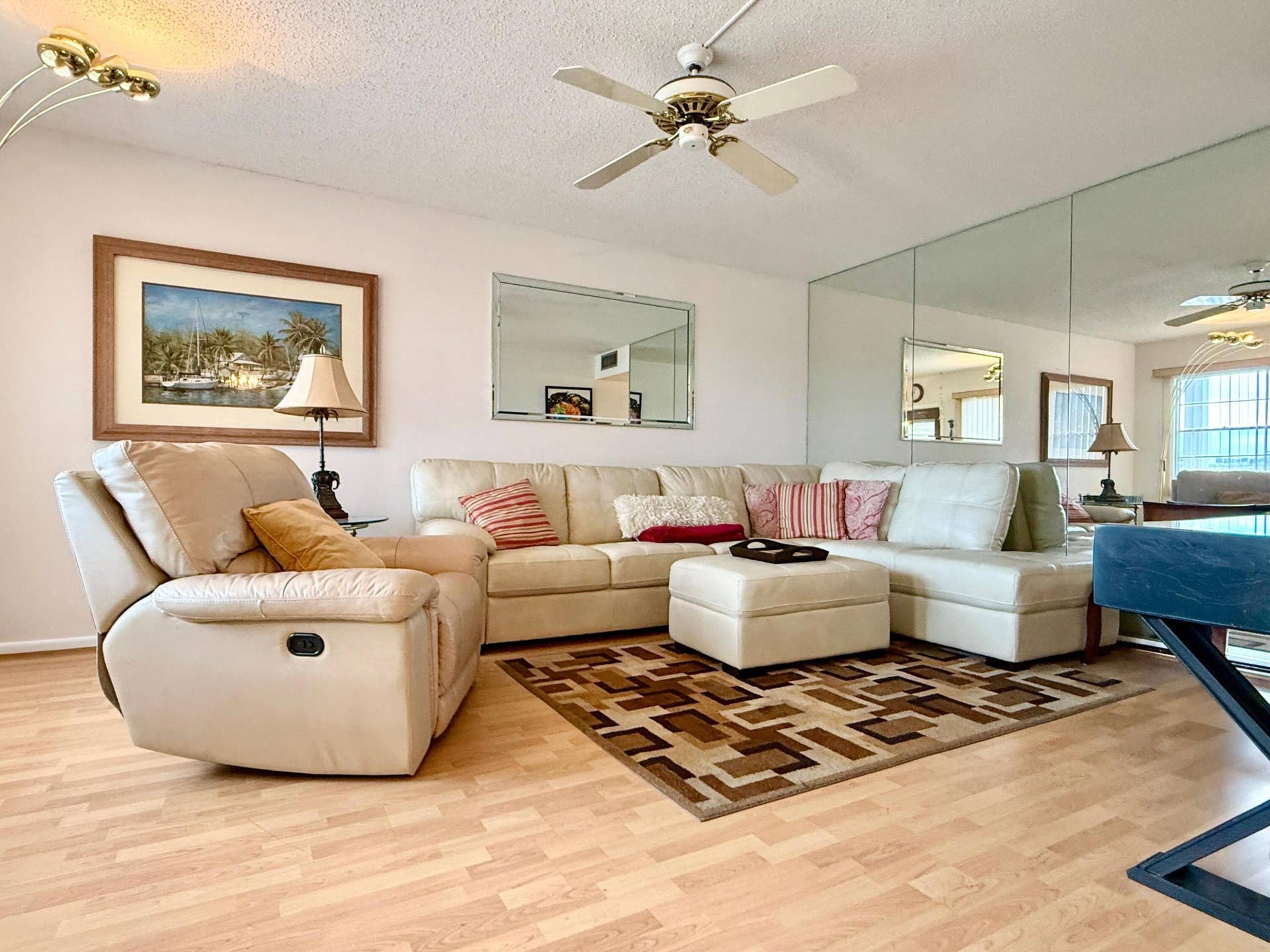 4046 Guildford C, Boca Raton, FL 33434 Living Room