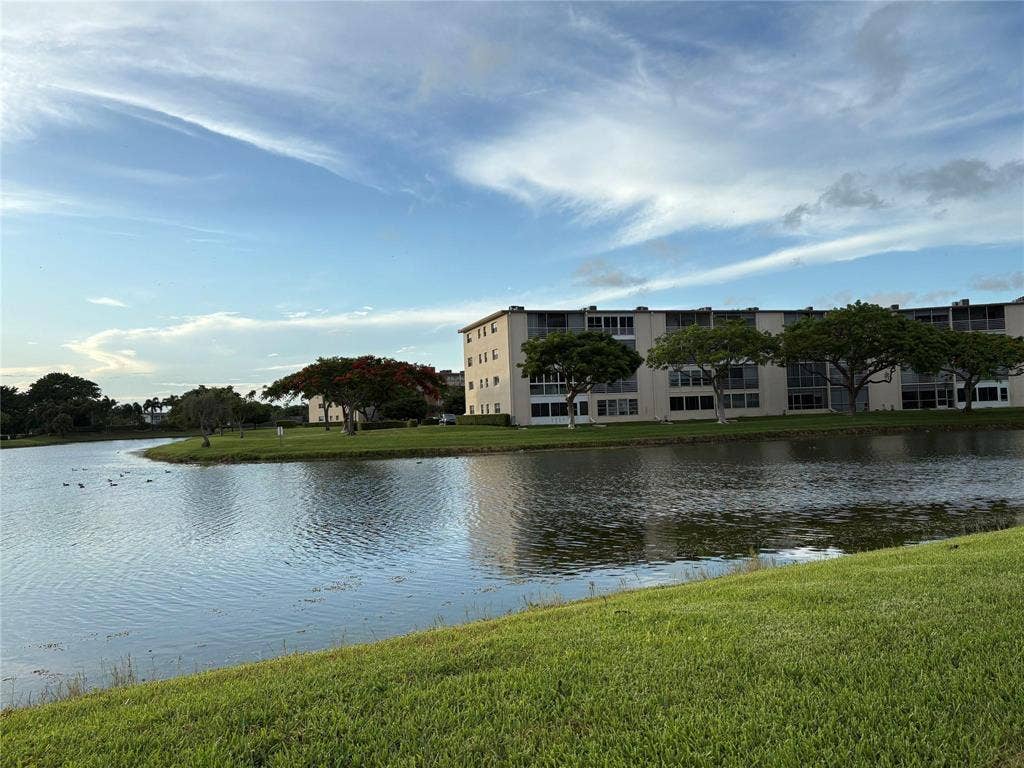 4046 Guildford C, Boca Raton, FL 33434 View