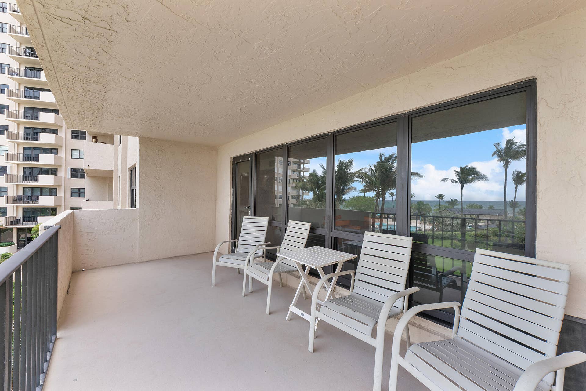 4900 N Ocean Blvd u416_028
