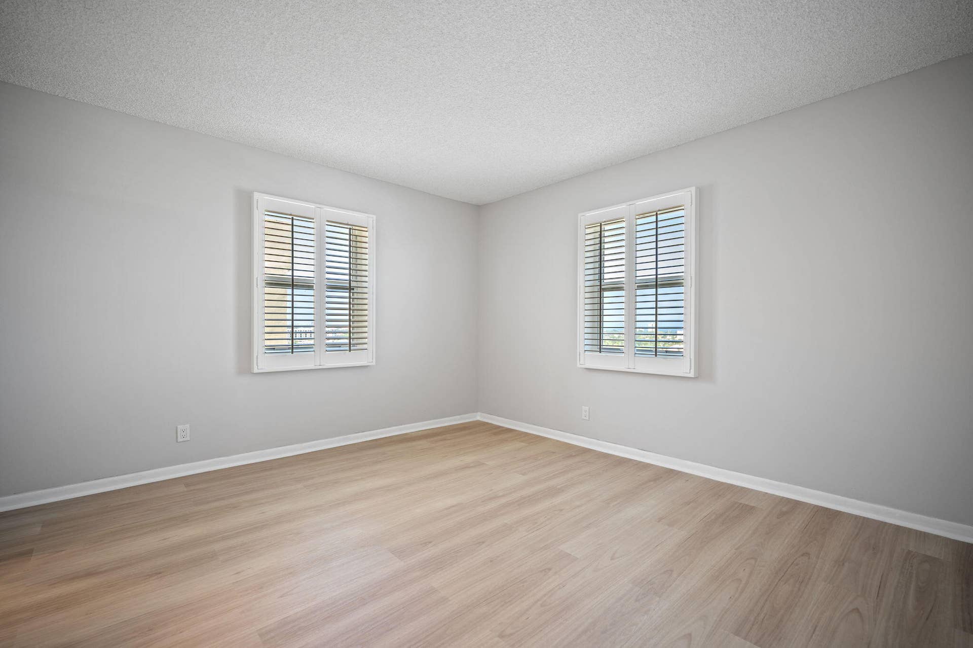 900 NE 18th Avenue, #1407, Fort Lauderdale, FL 33304 Units PH 1406 & PH 1407 are being sold together for $565,000. Unit 1407 main bedroom.