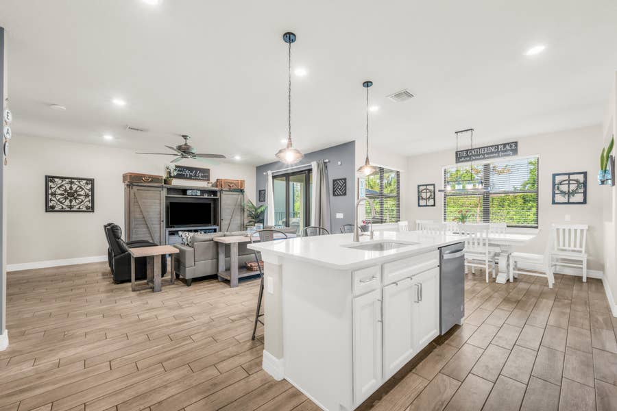 Property photo for 4819 Chantilly Road, Lake Worth, FL