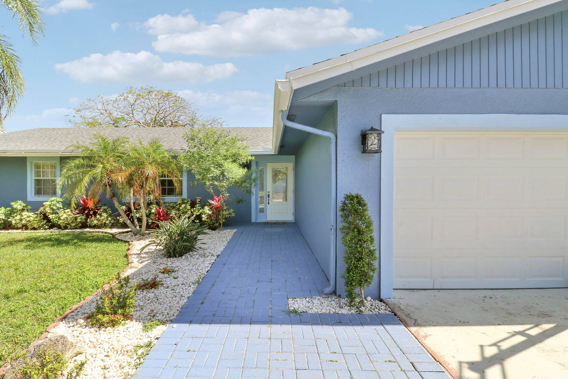 3336 Ave Villandry, Delray Beach, FL 33445 House 1-32