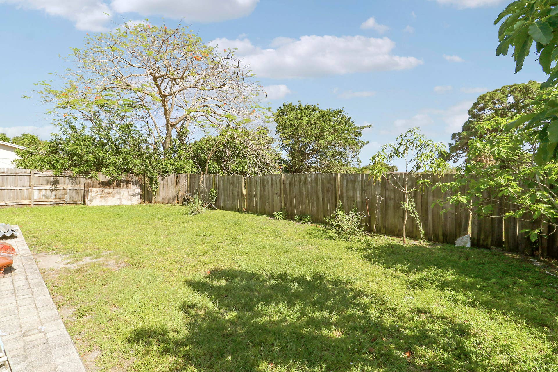3336 Ave Villandry, Delray Beach, FL 33445 fenced in backyard