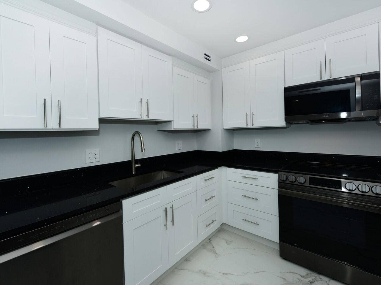 3450 S Ocean Boulevard, #726, Palm Beach, FL 33480 Patrician726-12