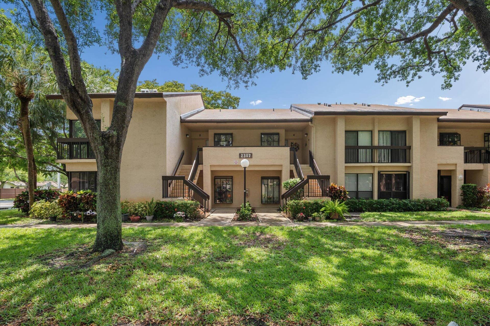 2307 SW 15th Street SW, #1, Deerfield Beach, FL 33442 2307 SW 15th St #1-2 Building front