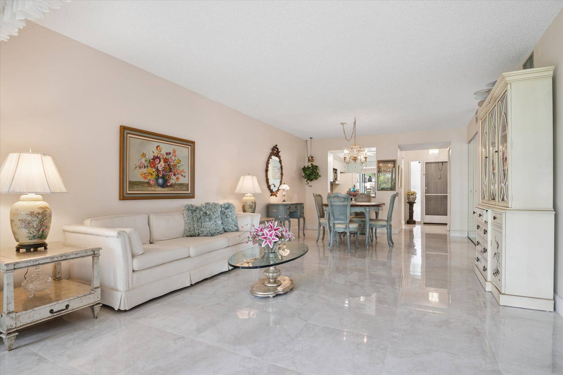 2307 SW 15th Street SW, #1, Deerfield Beach, FL 33442 2307 SW 15th St #1-6 Living room