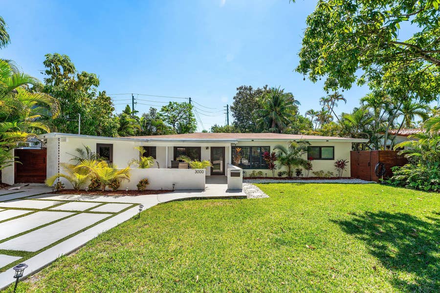 Property photo for 3000 NE 21st Terrace, Fort Lauderdale, FL