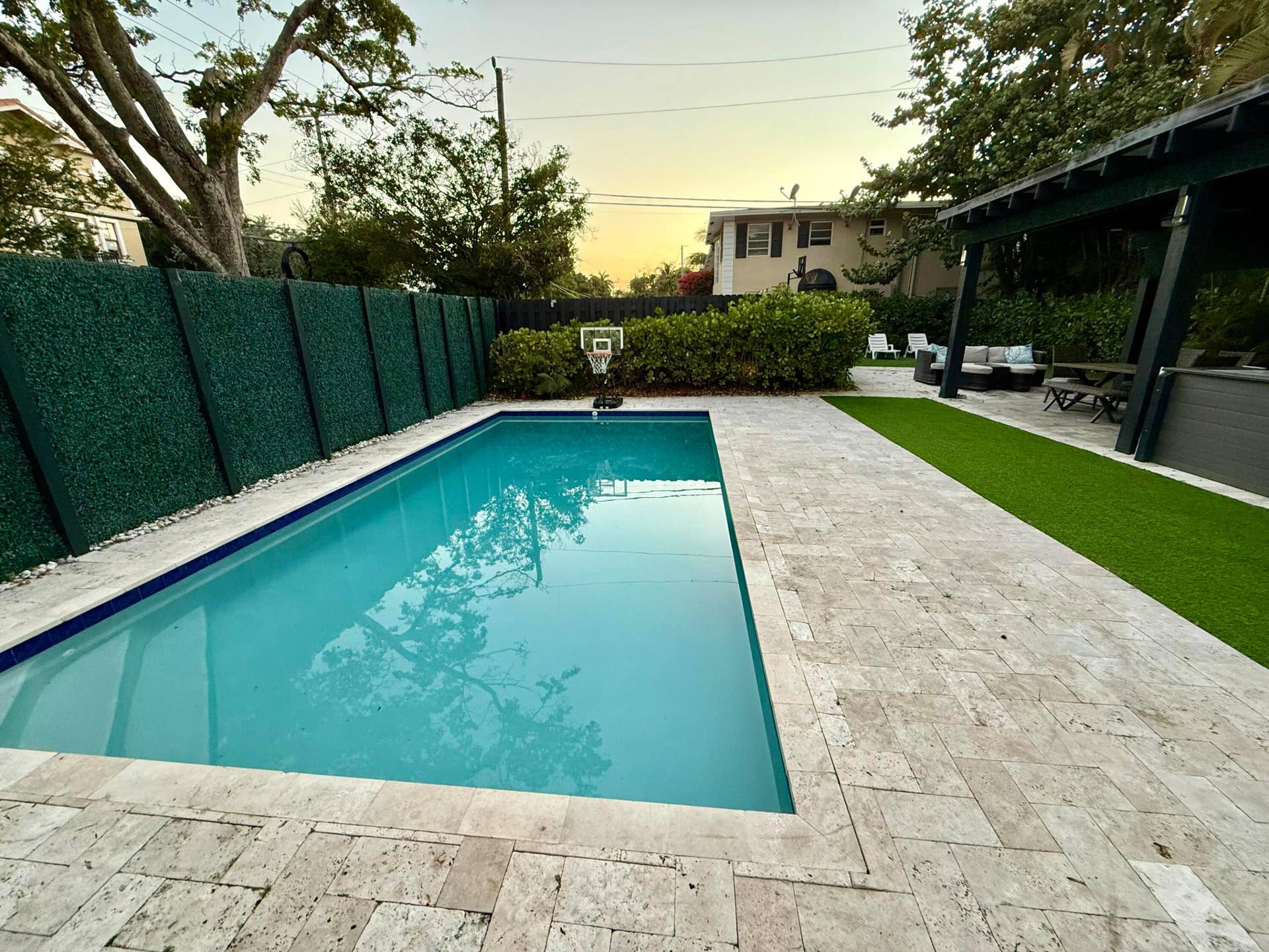 701 exterior 6