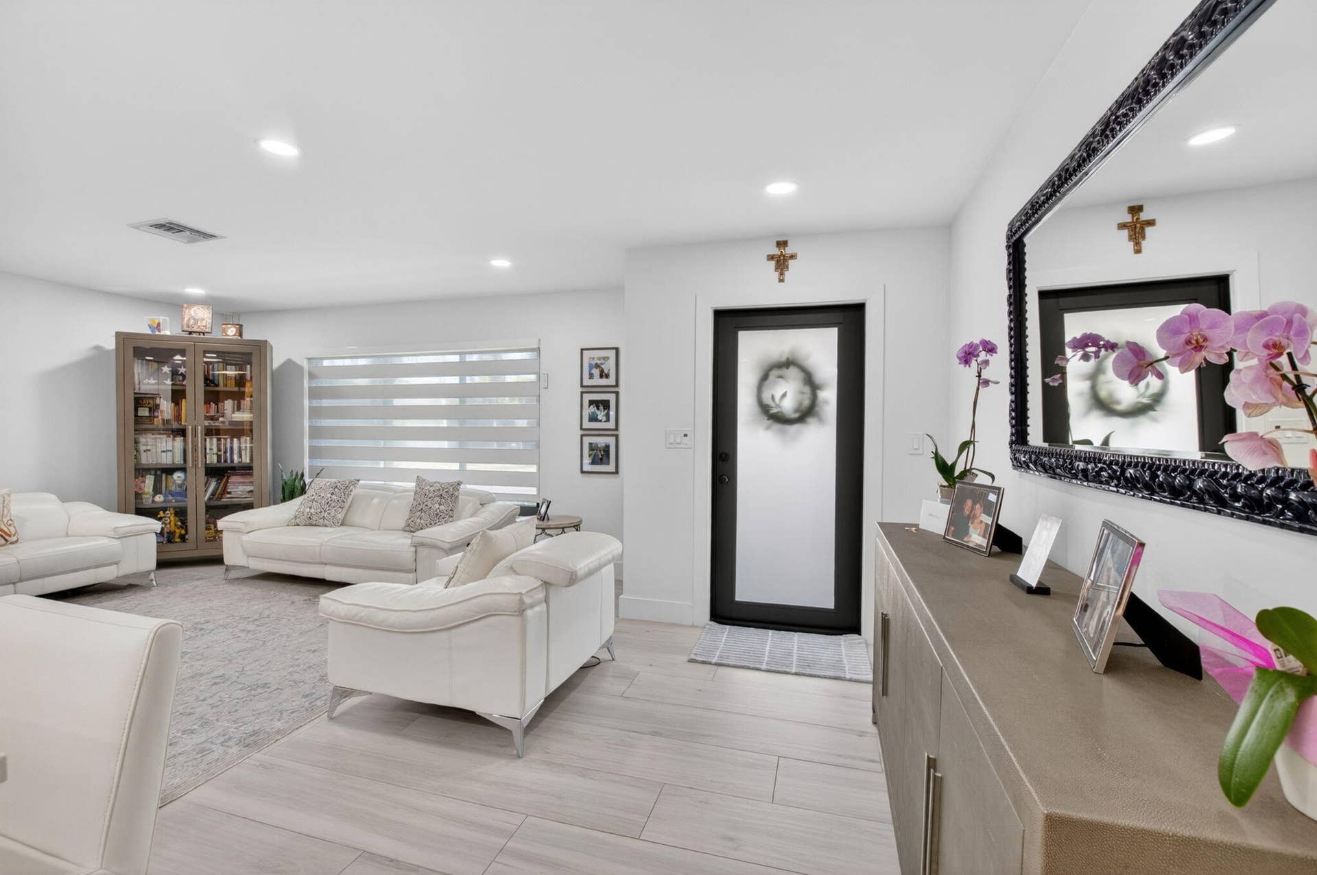 Front Entryway