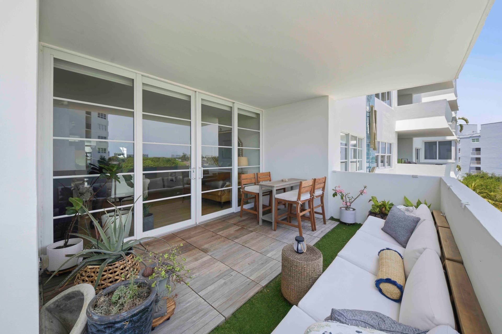 333 Sunset Drive, #404, Fort Lauderdale, FL 33301 DSC01128
