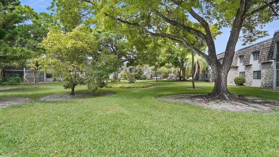 Property photo for 3105 Oakland Shores Drive, #J207, Oakland Park, FL