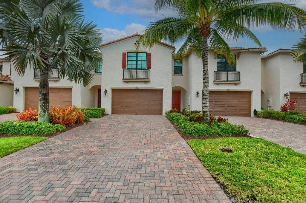 10102 Akenside Drive, Boca Raton, FL 33428 front
