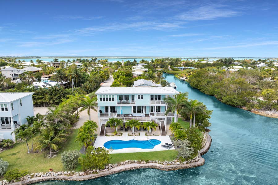 Property photo for 17387 Dolphin Street E, Sugarloaf Key, FL